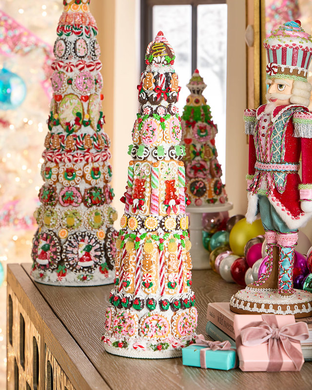 Medium Holiday Candy Tree, 18"